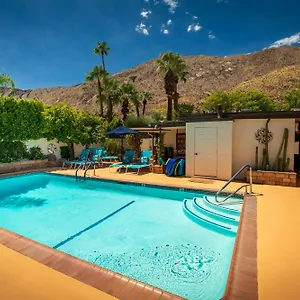 Old Ranch - Adults Only 21 & Up Hotel