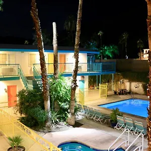 Adara Motel